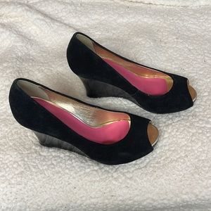 Lily Pulitzer Black Suede Peep Toe Wedge Size 7 - New without Tags